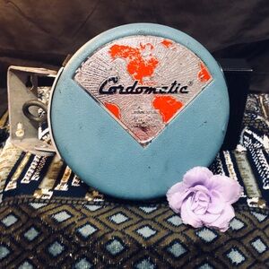 Vintage Cardomatic Model 500 Retractable Extension Cord